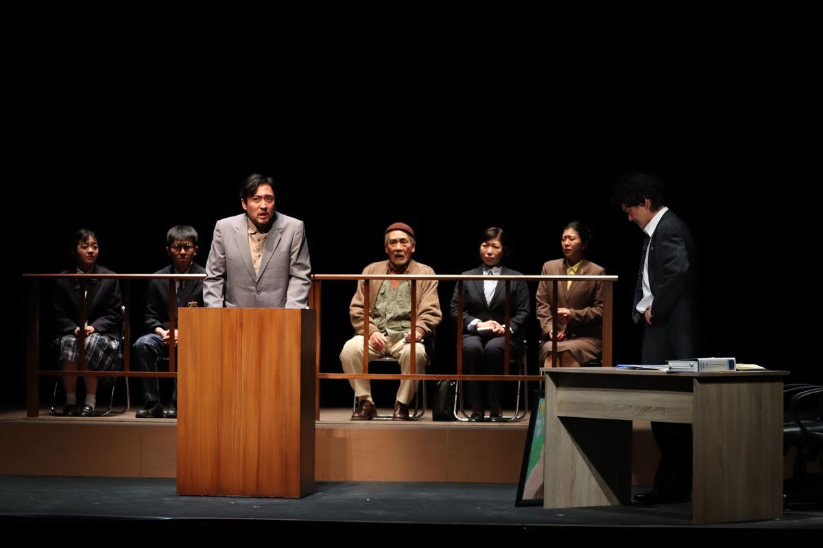 劇団民藝『やさしい猫』より