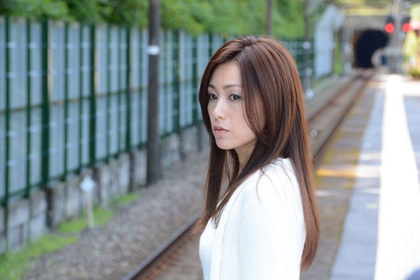 (C)「空蝉の森」製作委員会　NBI