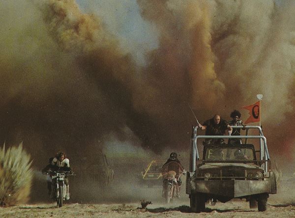 (C)2T Produczione e Distribuzione Films D.r.l.,Roma & Globe Film,Madrif-1983