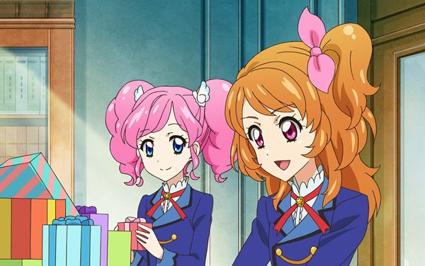 (C)BNP/BANDAI, DENTSU, TV TOKYO (C)BNP/AIKATSU 10TH STORY
