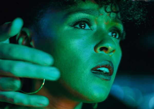 (C)2020 Lions Gate Entertainment Inc. All Rights Reserved.