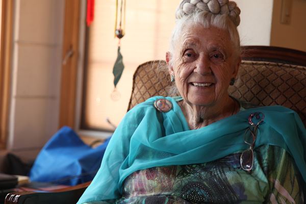 (C)OFFICE TETSU SHIRATORI