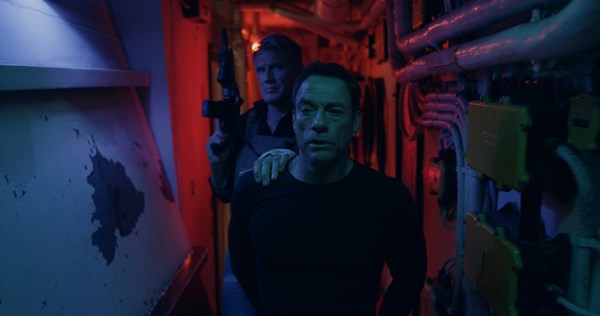 (C)2018 BLACK WATER LLC.ALL RIGHTS RESERVED.