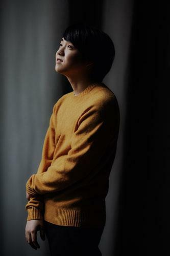 藤田真央　(C)Dovile Sermokas