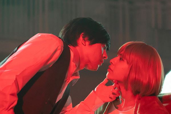 (C)橋本一/ダブルフィールド