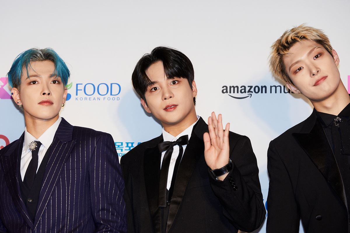 5月13日に幕張メッセで開催された「KCON JAPAN 2023」のレッドカーペットDAY2に登場したATEEZ 撮影：伊藤 由圭 (C)2023 CJ ENM. ALL RIGHTS RESERVED