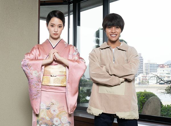 (C)2023映画『女子大小路の名探偵』製作委員会