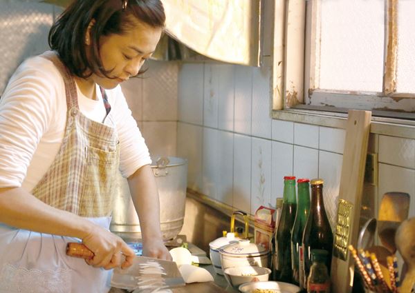 (C)一青妙／講談社　(C)2016「ママ、ごはんまだ？」製作委員会