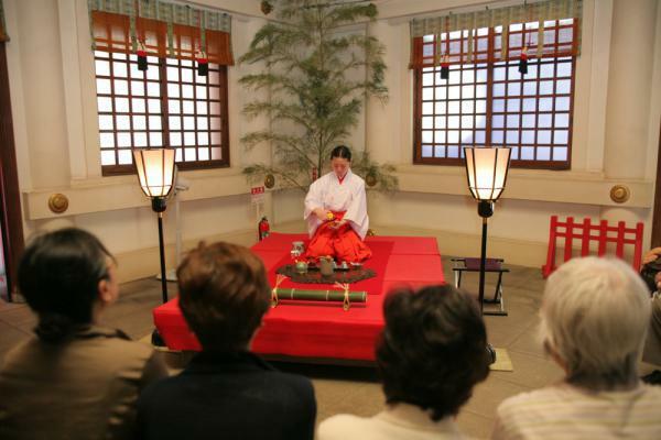 提供：日枝神社