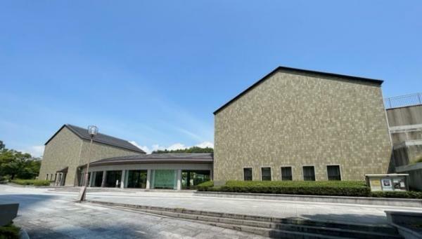 神戸市立小磯記念美術館