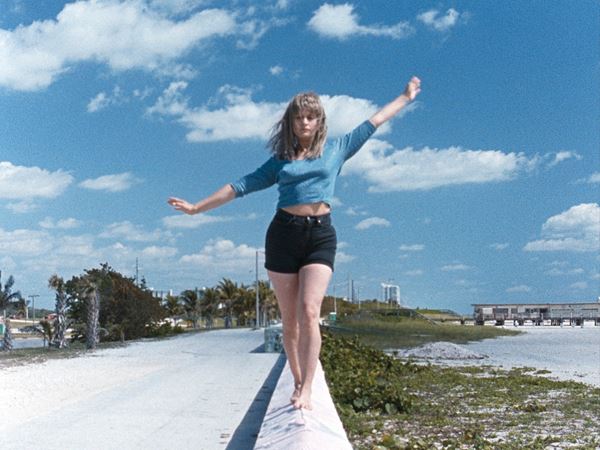 (C)1995 COZY PRODUCTIONS