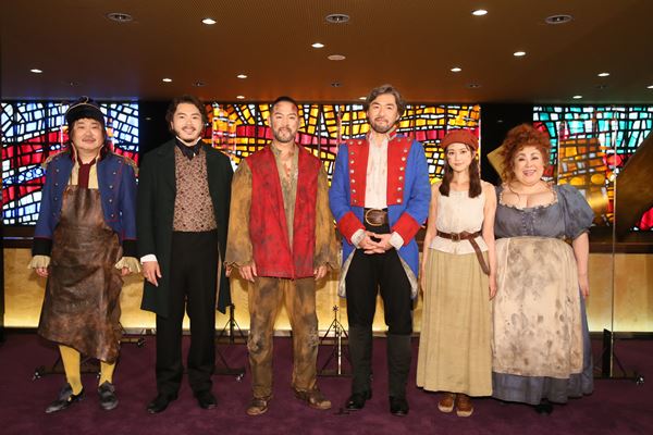 /shared/materials/955c6ce8-ea45-4e28-8ccc-7d2b9351dd55/thumbnail