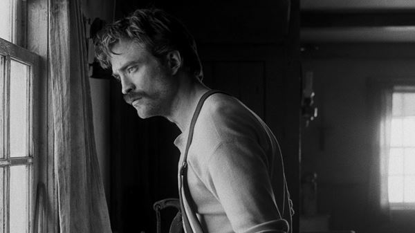 (C)2019 A24 Films LLC. All Rights Reserved.