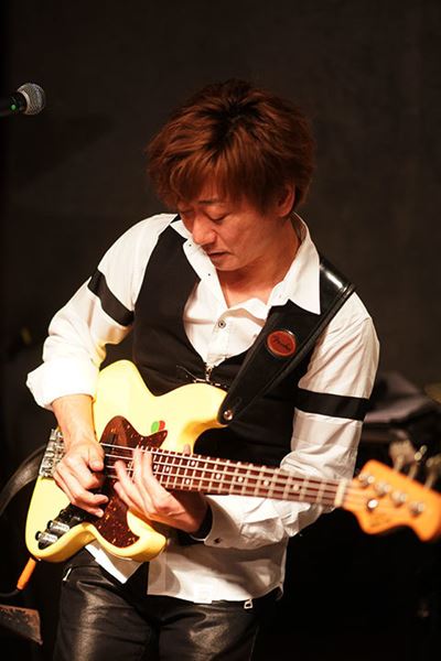 [jazz] 坂本竜太(eb) なかの綾(vo) 中沢ノブヨシ(g,vo) Penny-K(key) 福森康(ds)