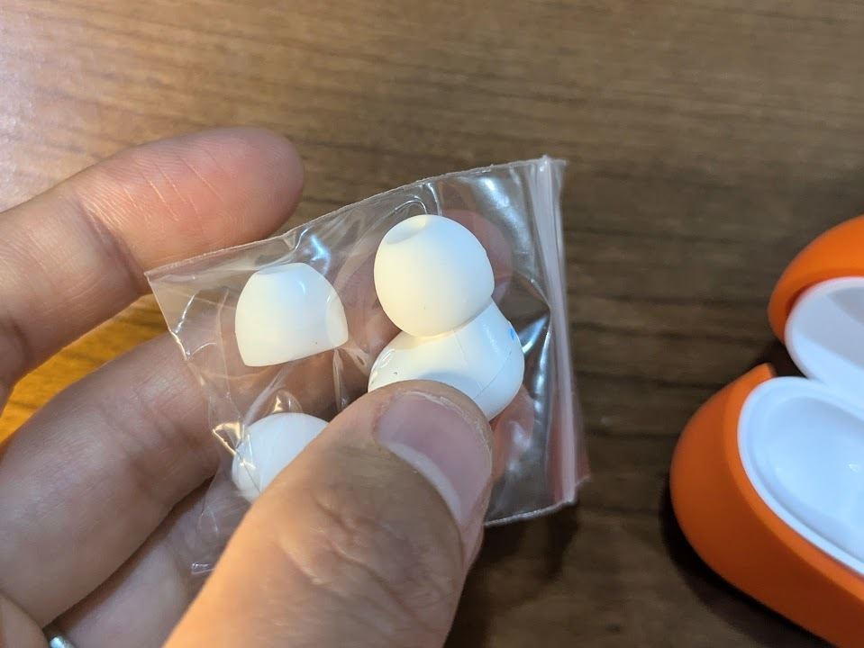 STUDIO CLIP - ミッフィー　イヤホン studio CLIPのミッフィー防滴ワイヤレスイヤホンが大人も使い