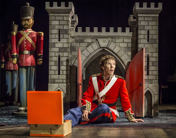 (C)Benedict Cumberbatch (Hamlet) in Hamlet at the Barbican Theatre. Photo credit Johan Persson