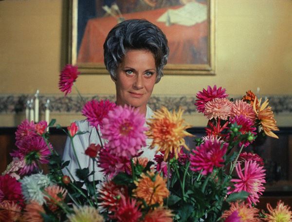 (C) Licensed by COMPASS FILM SRL - Rome - Italy. All Rights reserved.