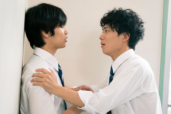 (C)「Bittersand」製作委員会