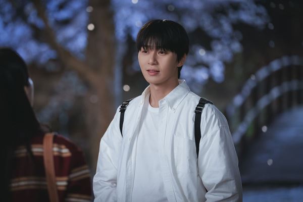 (C)SLL Joongang Co.,Ltd. All Rights Reserved.