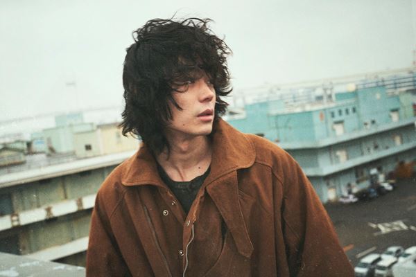 菅田将暉「星を仰ぐ」の配信リリース日が2月1日に決定、ジャケットも