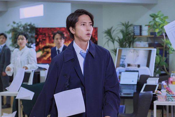 (C)大谷アキラ・夏原武・水野光博/小学館 (C)2026 映画『正直不動産』製作委員会