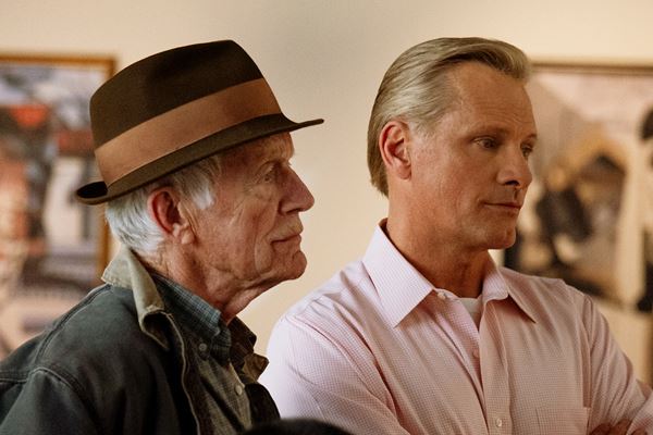 (C)2020 Falling Films Inc. and Achille Productions (Falling) Limited・ SCORE/(C)2020 PERCEVAL PRESS AND PERCEVAL PRESS INC. ・ A CANADA - UNITED KINGDOM CO-PRODUCTION