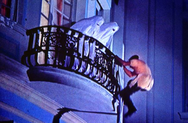 (C)1973 - F.C. PRODUZIONI S.R.L - PROCUCTIONS ET EDITIONS CINEMATOGRAPHIQUES FRANCAISES.