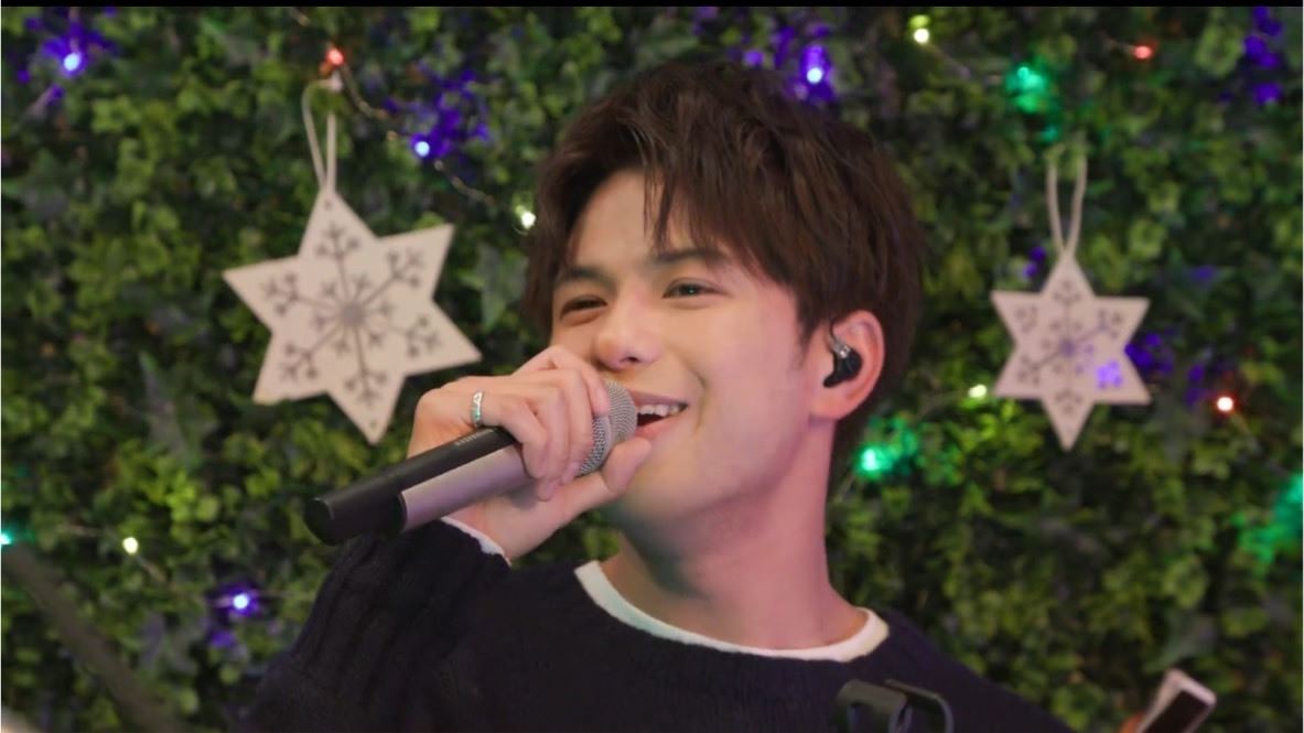 MORISAKI WIN ACOUSTIC LIVE「CHRI’s FIRST CHRISTMAS TIME IS HERE」