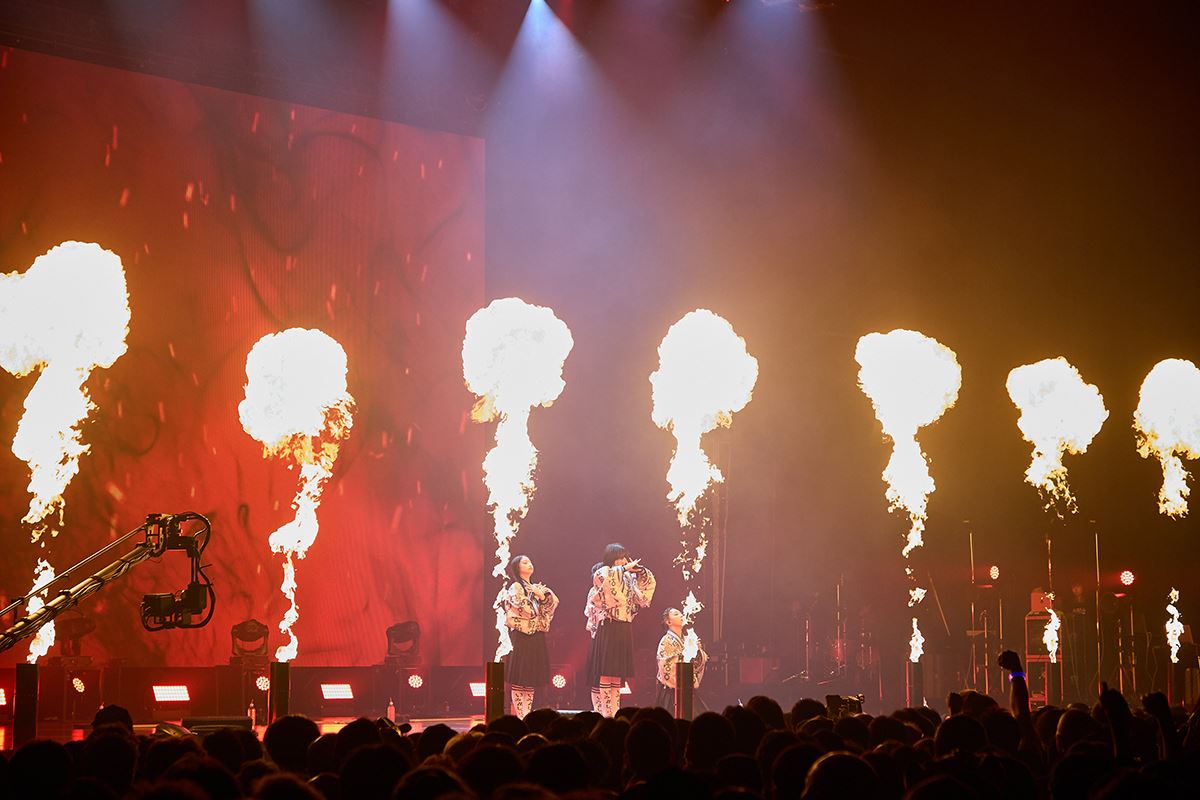 新しい学校のリーダーズ