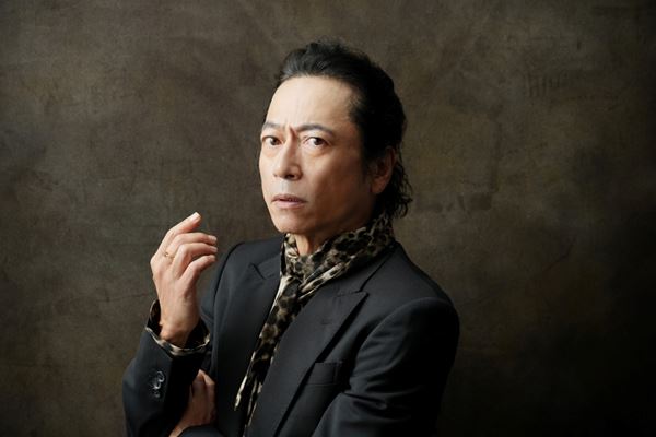 ２００４年　日本初上演　ヘドウィグ　T シャツ　Mサイズ　三上博史 三上博史版ヘドウィグが、20年ぶりにライブ・バージョンで復活