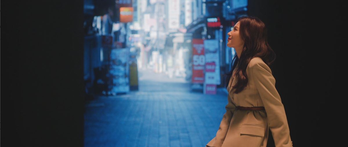 コブクロ、TWICEのSANAが出演する「卒業」新MV公開 大阪と韓国の ...