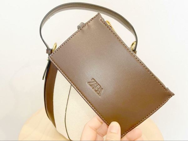 国内発送★ZARA★ステッチ入り*バケットバッグ ZARA - 完売品 ZARA ステッチ入りバケットバッグ 新品タグ付きの