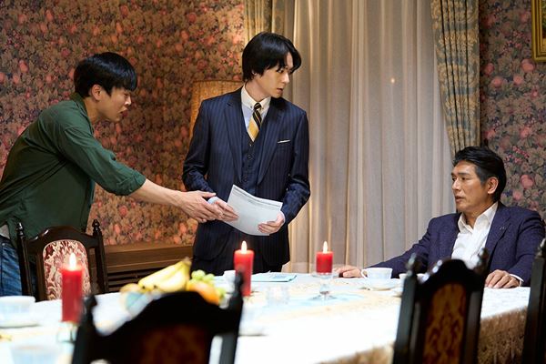 (C)2024 劇場版「マーダー★ミステリー 探偵・斑目瑞男の事件簿」フィルムパートナーズ