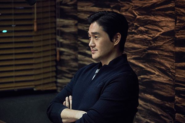 (C)2019 SHOWBOX, SANAI PICTURES AND MOONLIGHT FILM CO., LTD ALL RIGHTS RESERVED