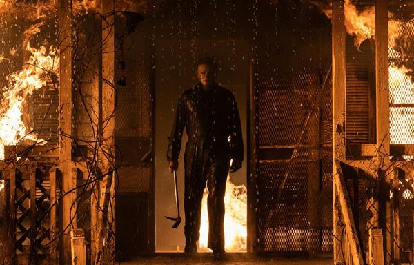 (C)UNIVERSAL STUDIOS