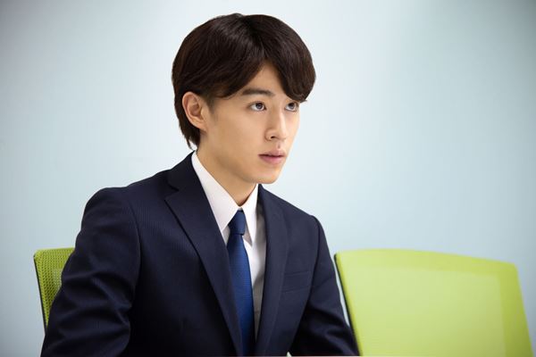 (C)2018『SHUKATSU 3』面接委員会 