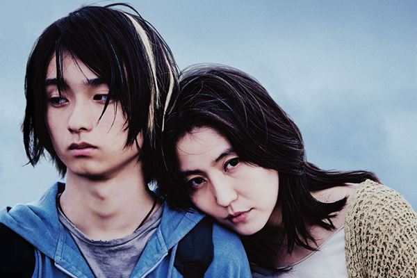 (C)2020「MOTHER」製作委員会