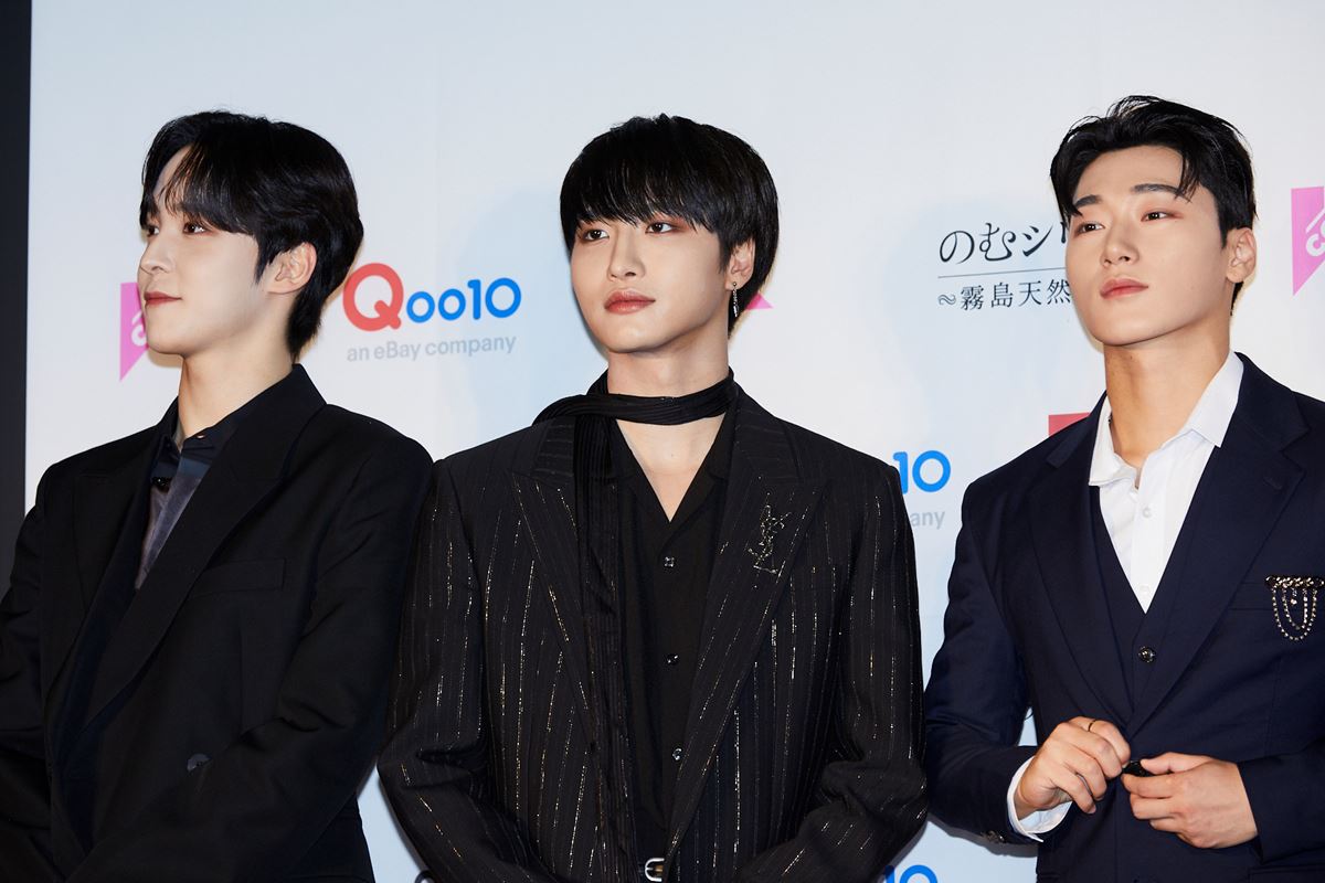 5月13日に幕張メッセで開催された「KCON JAPAN 2023」のレッドカーペットDAY2に登場したATEEZ 撮影：伊藤 由圭 (C)2023 CJ ENM. ALL RIGHTS RESERVED