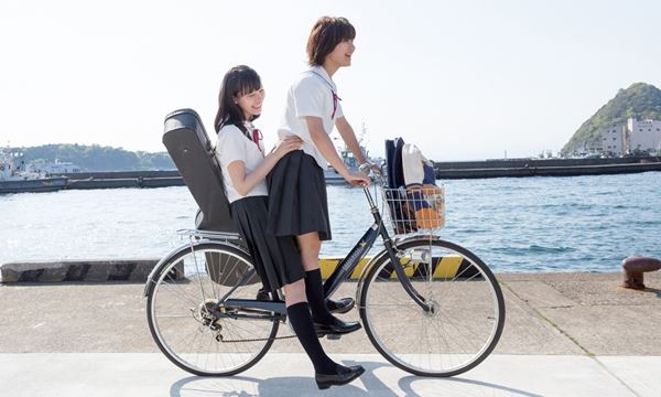 (C)押見修造/太田出版　(C)2017「志乃ちゃんは自分の名前が言えない」製作委員会