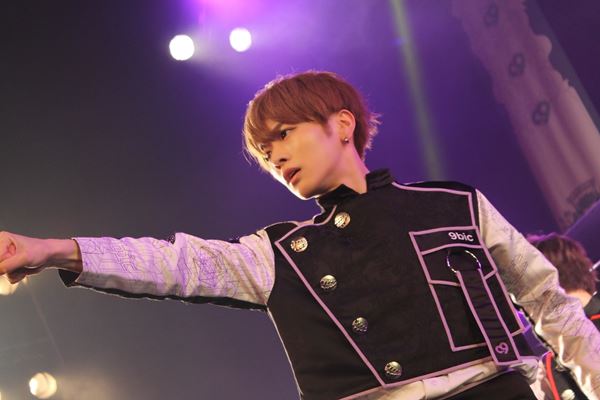 /shared/materials/b585e187-c49f-4221-929a-7558cf2b0b89/thumbnail