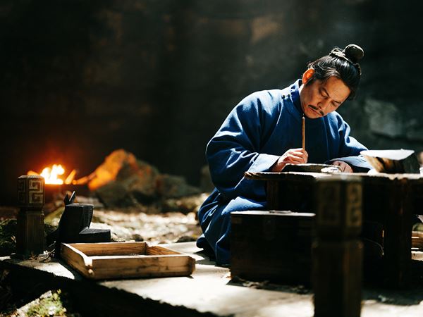 (C)北方謙三/集英社 (C)2026 WOWOW/NTTドコモ