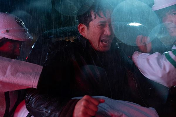 (C)2023 映画「最後まで行く」製作委員会