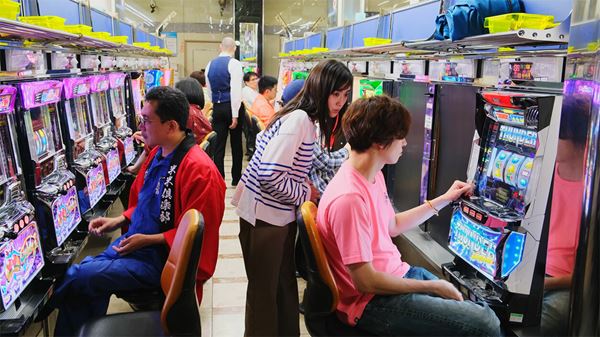 (C)CREDEUS / Team Caminari