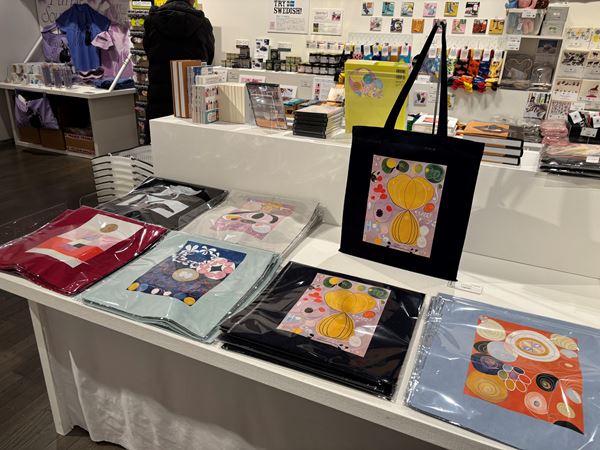 ヒルマ・アフ・クリント展』（東京国立近代美術館）のおすすめ
