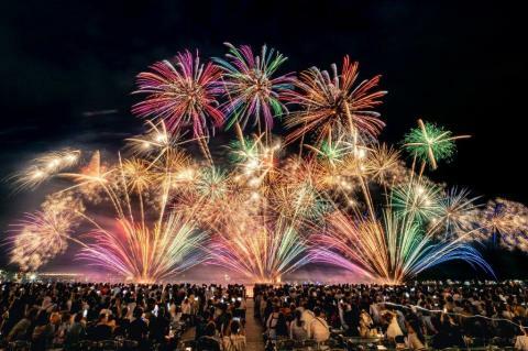 【決まりました】広島みなと夢花火大会 2025広島みなと 夢 花火大会～花火ミュージアム～ | ぴあエンタメ情報
