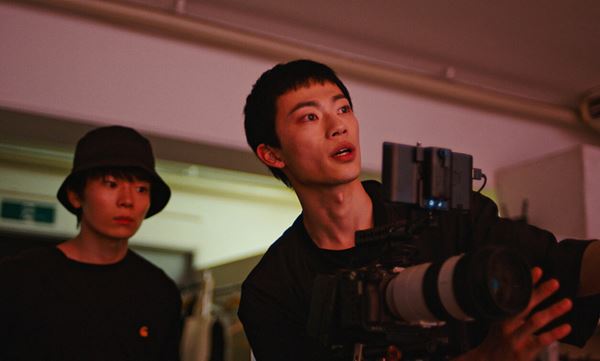 (C)JIJI / SPOTTED PRODUCTIONS