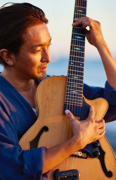 小沼ようすけ（ギター）