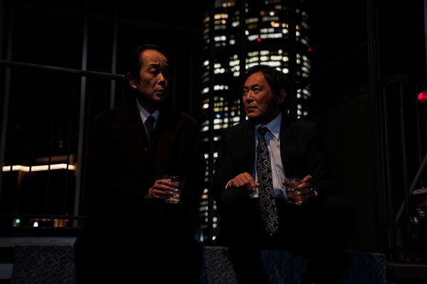 (C)「Diamonds in the Sand」Film Partners