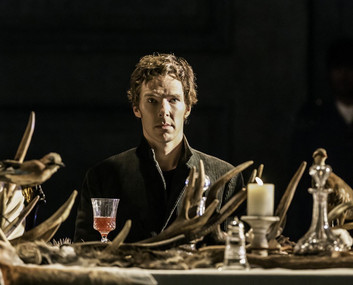 (C)Benedict Cumberbatch (Hamlet) in Hamlet at the Barbican Theatre. Photo credit Johan Persson