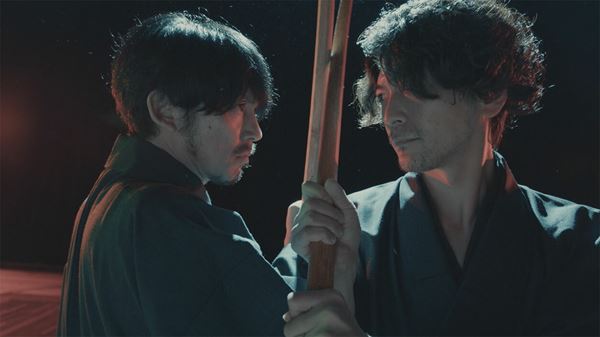 (C)明治産業・グッドラックスリー